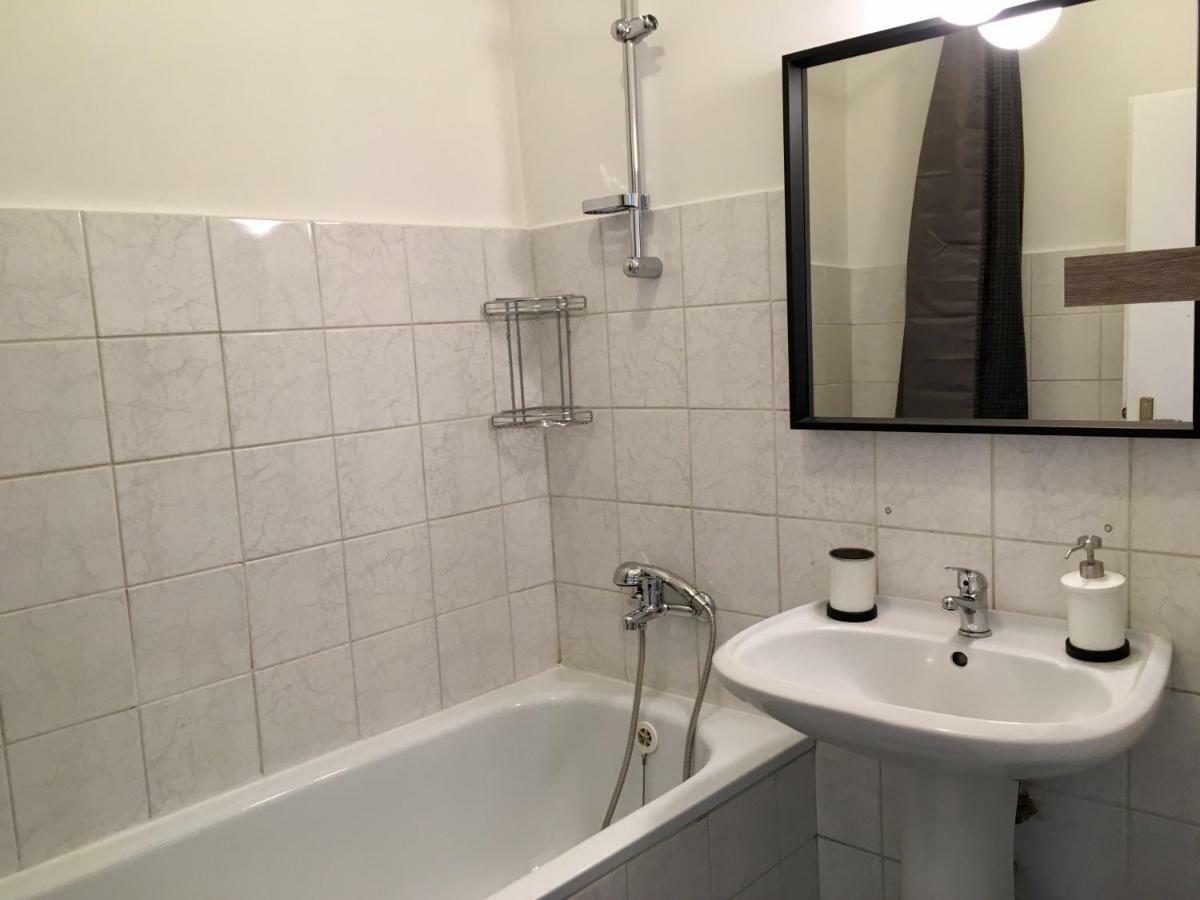 Blu Apartment In Old Town 布拉迪斯拉发 外观 照片